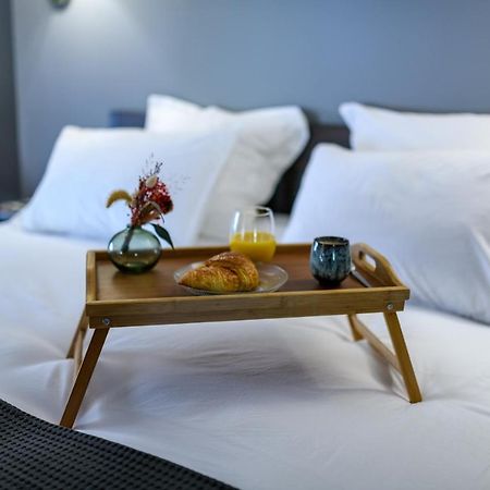 Pau: Superbe Appartement Climatise/Coeur De Ville Luaran gambar