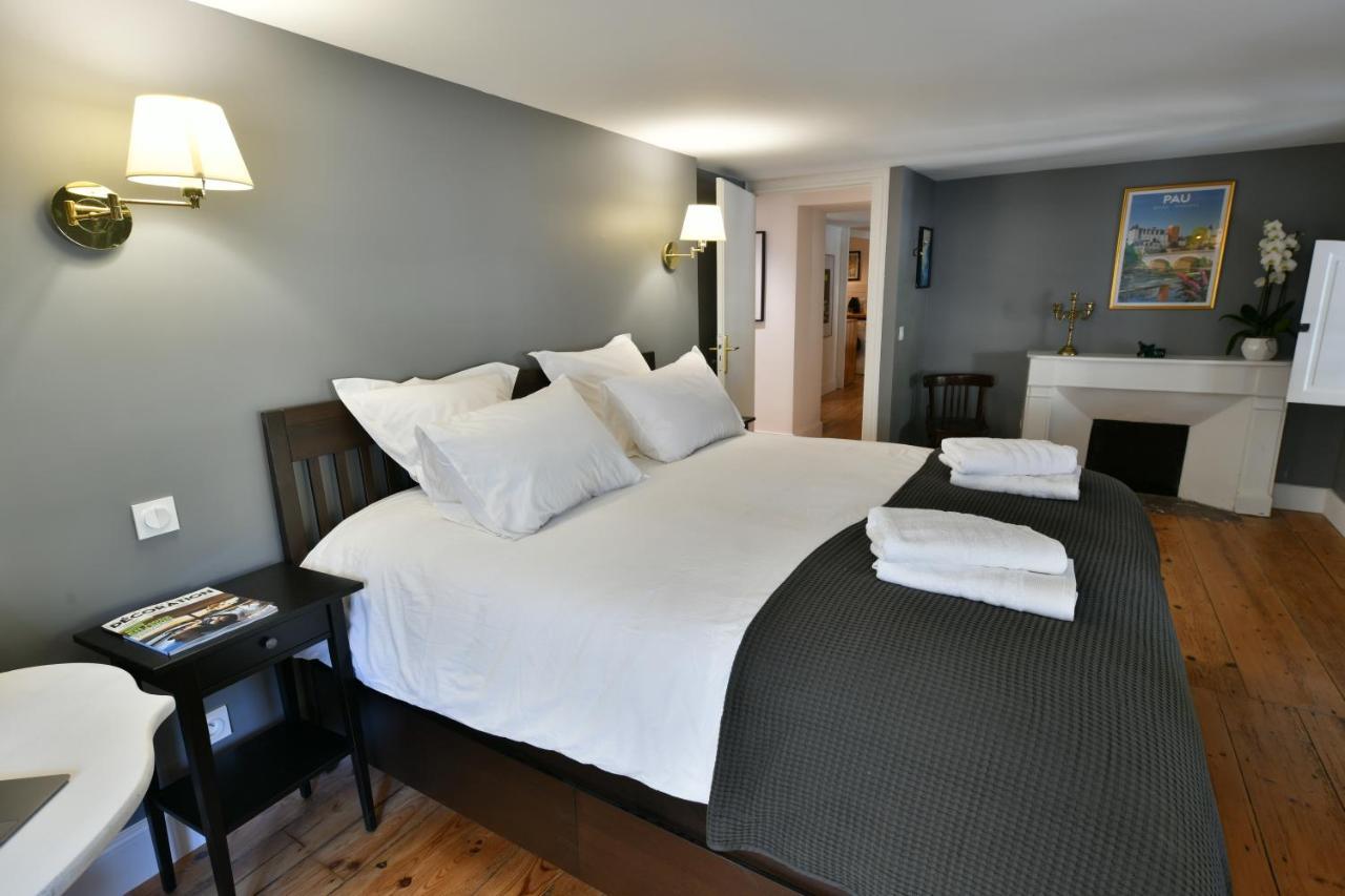 Pau: Superbe Appartement Climatise/Coeur De Ville Luaran gambar