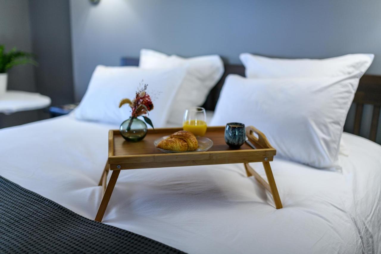 Pau: Superbe Appartement Climatise/Coeur De Ville Luaran gambar