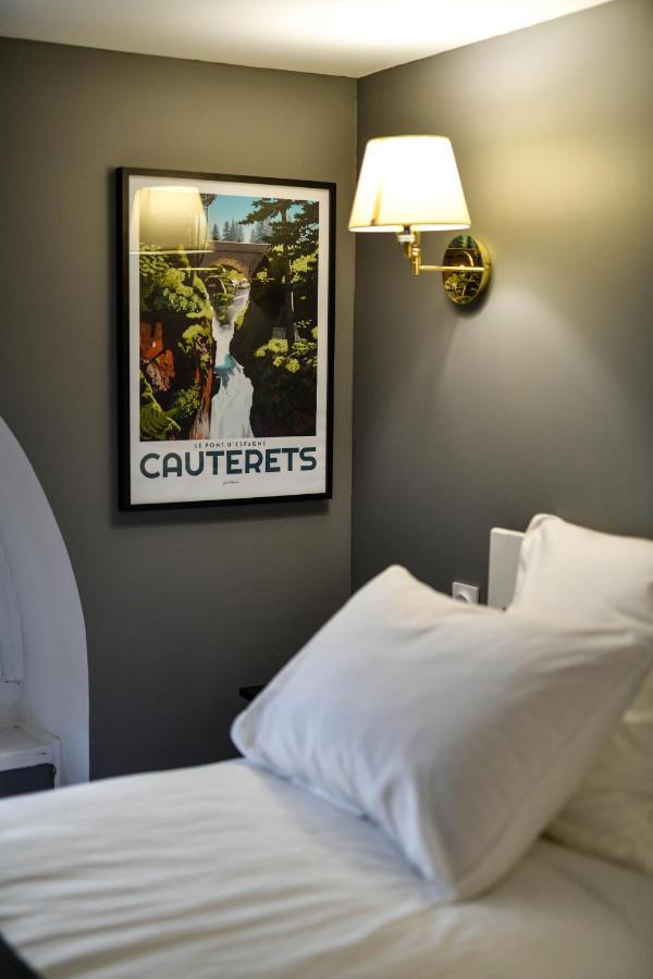Pau: Superbe Appartement Climatise/Coeur De Ville Luaran gambar